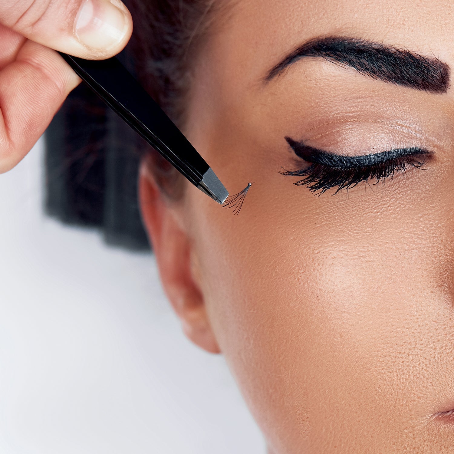 6611 Hand-Made Slant Tweezer – Exclusive for Eyebrows Facial Hair, Ingrown Hair Removal & Blackhead - Handy & Portable Tool DeoDap