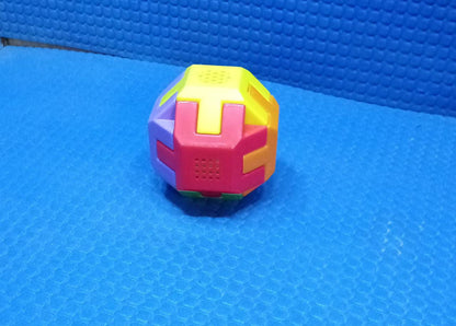 4463 Octa Cube Activity Cube - Multicolor DeoDap